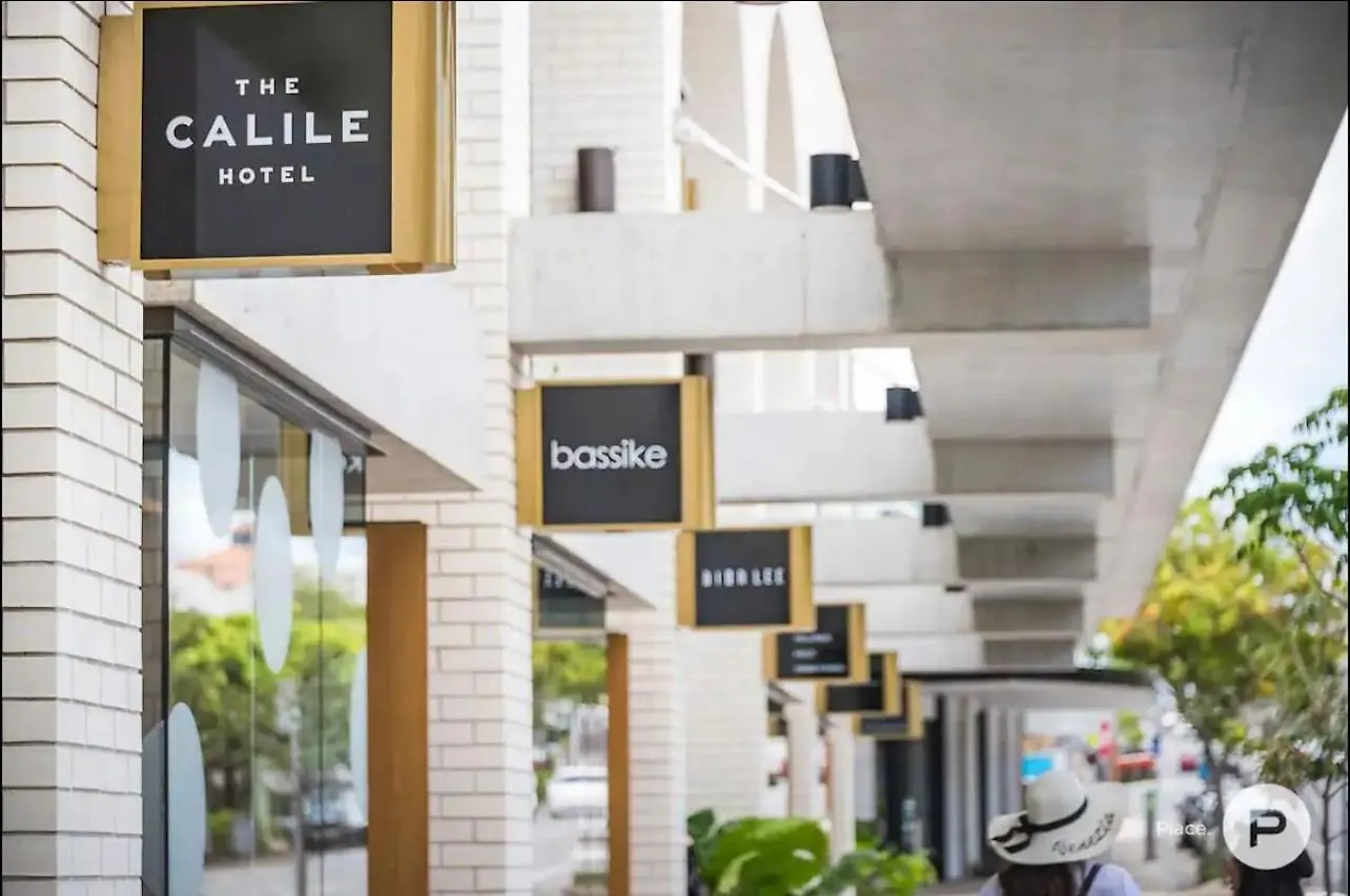 Top-Floor Luxe Stay In The City Free Parking, Pool, Gym, Wifi Брисбен