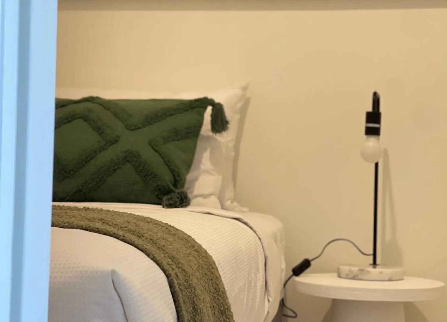 Top-Floor Luxe Stay In The City Free Parking, Pool, Gym, Wifi Брисбен